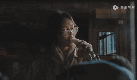 《繁花》最耐看的女人：不是唐嫣等主演，而是49岁的她