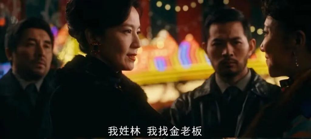 《繁花》最耐看的女人：不是唐嫣等主演，而是49岁的她