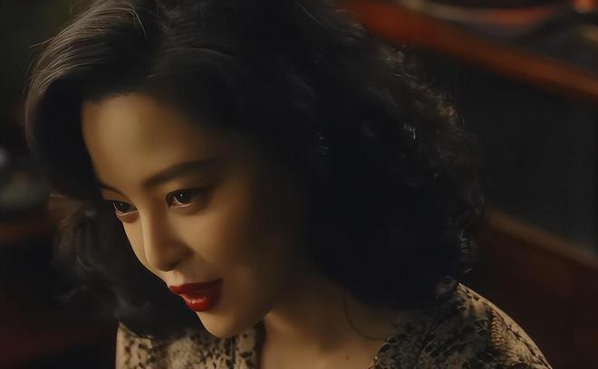 《繁花》与《大江大河3》各看3集，一个弃剧，一个狂追