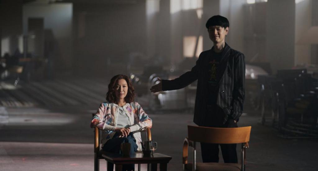 这都啥年头了，还拍这种亚裔片