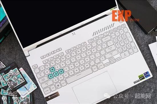 华硕天选5 Pro游戏本评测:处理器大升级,显示屏更吸睛