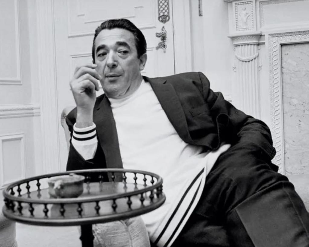 这个欧美瓜太大了！网友：很震惊、恶心、愤怒