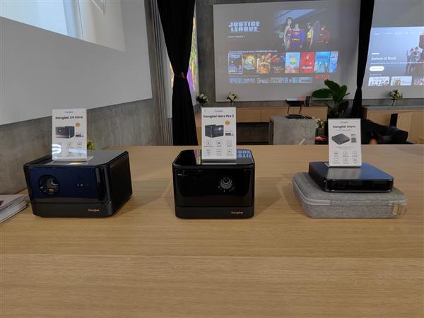 当贝投影大举进军海外:填补一大空白、2500亮度无敌