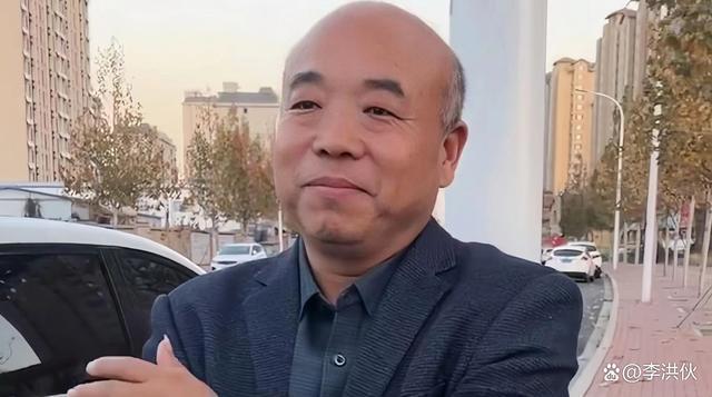 解清帅认亲走红，解克锋被传拖欠工资，解清栋出面澄清