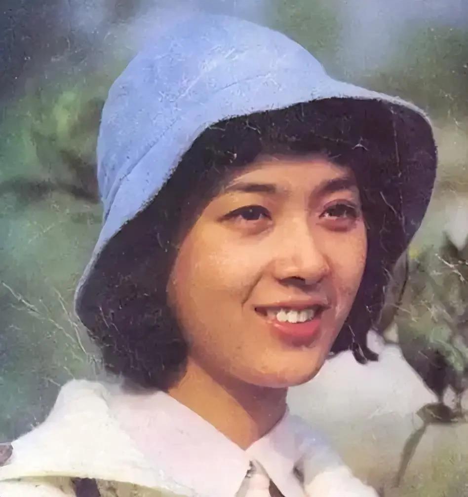 80年代第一美女龚雪：因流氓案无奈远走美国，近况曝光