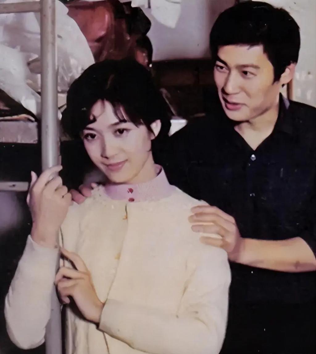 80年代第一美女龚雪：因流氓案无奈远走美国，近况曝光