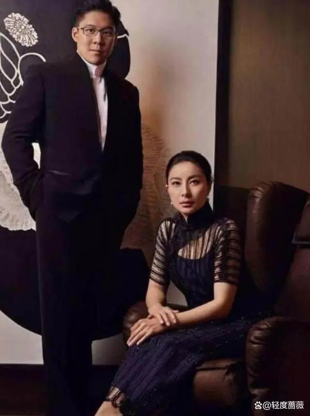 郭晶晶一打扮，明星贵妇都要一边站，霍启刚都有危机感了