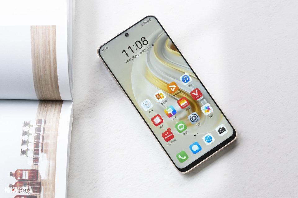 华为畅享 70 Pro上手体验：恰到好处，尽显精致