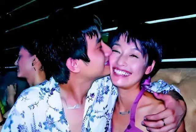 马伊琍迎第二春？出轨门十年后，她成了人生赢家