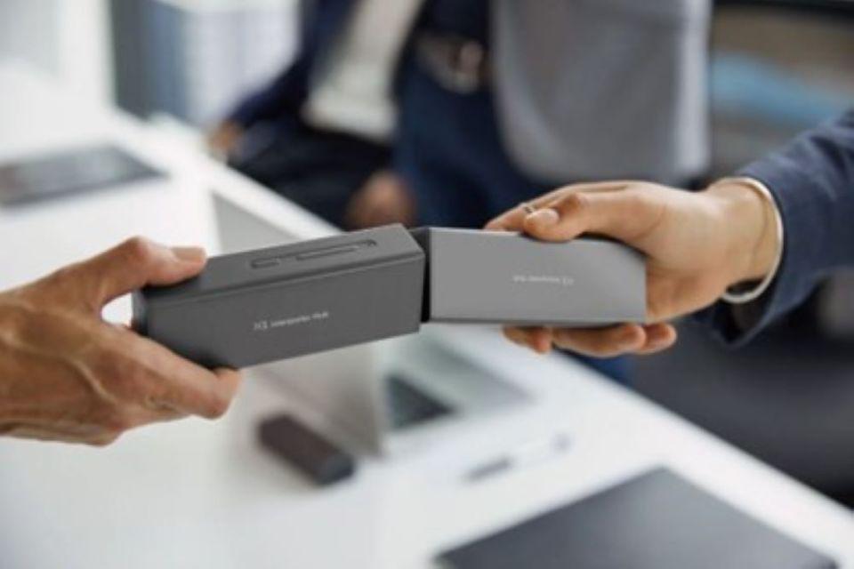 CES 2024：19万美元电动直升机、家庭机器人助理、AI烤面包机大盘点