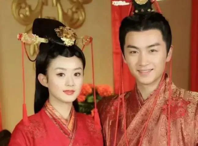怎么又上热搜了！他俩的旧绯闻如今话题度还是TOP