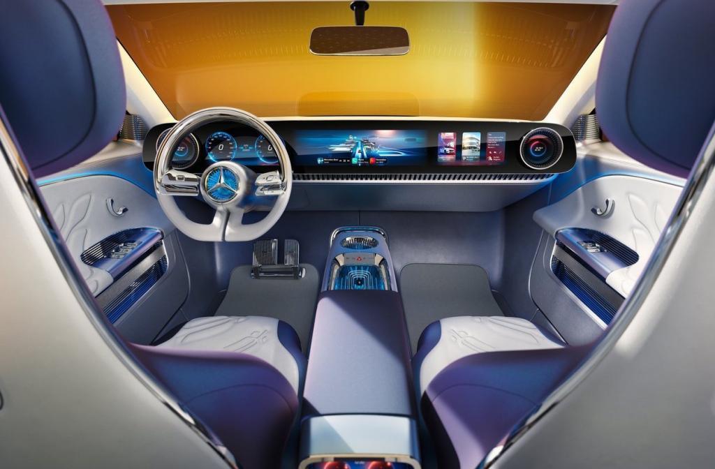 奔驰宝马「新玩意」齐上CES，但都是国产「玩剩下」的