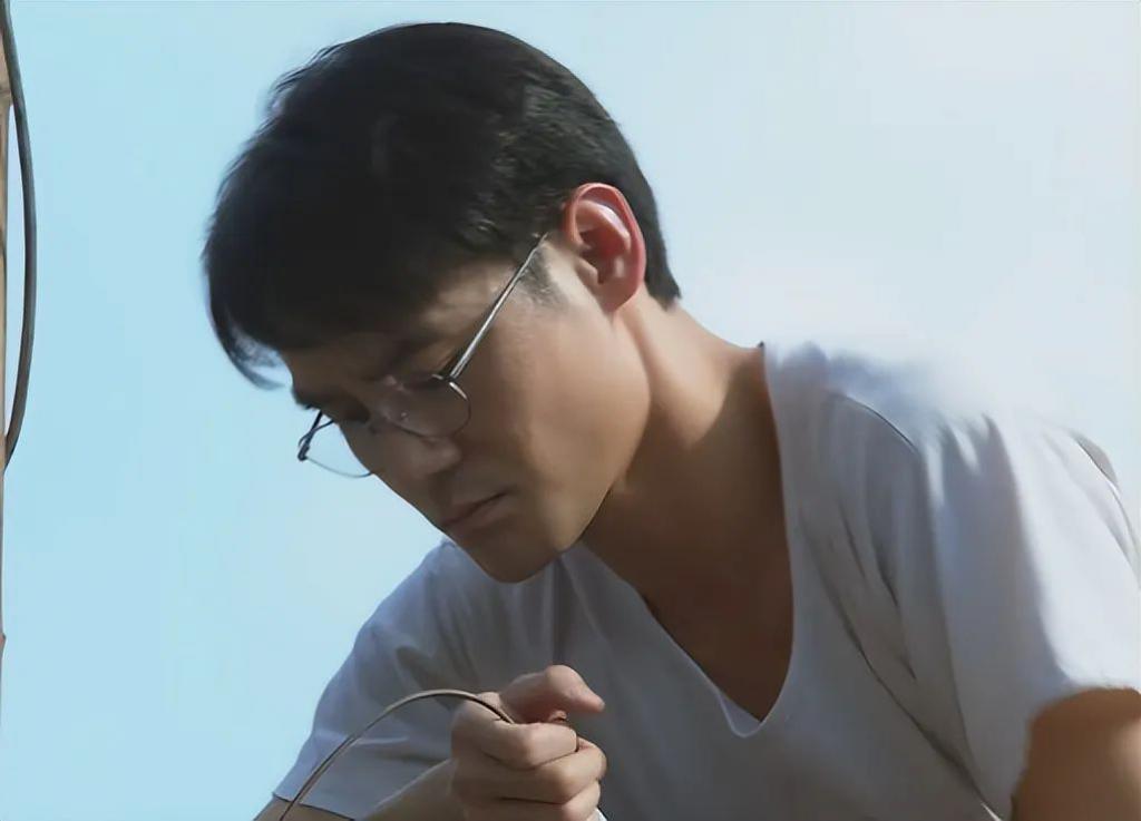 王凯《大江大河3》开播差评一片，观众差评理由出奇一致