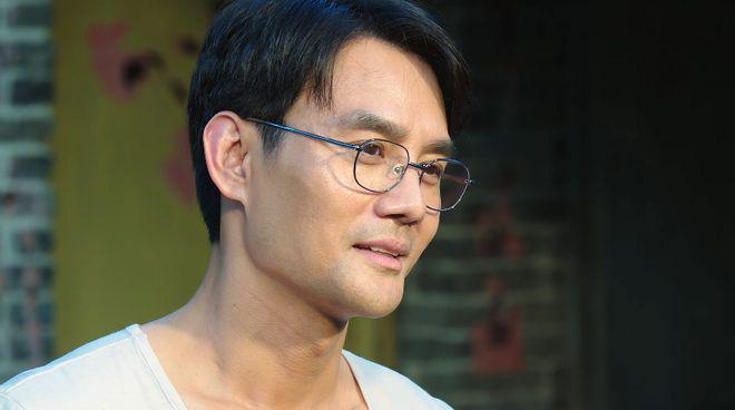 《大江大河3》与《侦察英雄》，一部上头，一部昏昏欲睡
