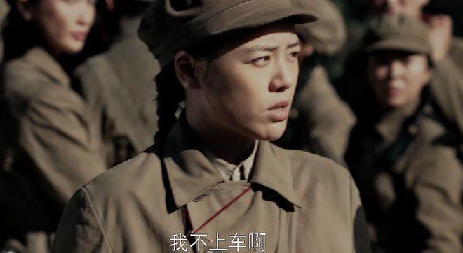 《大江大河3》与《侦察英雄》，一部上头，一部昏昏欲睡