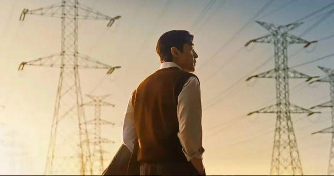 《繁花》逆袭，还是王家卫老辣