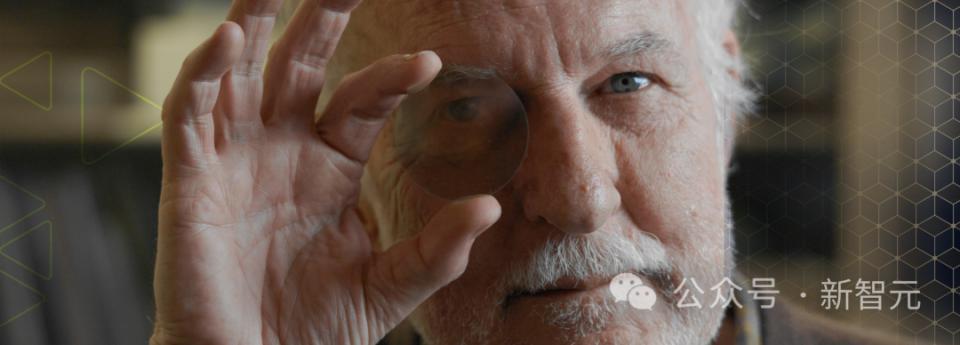 世界首个石墨烯半导体登Nature，中国团队为摩尔定律续命10年！