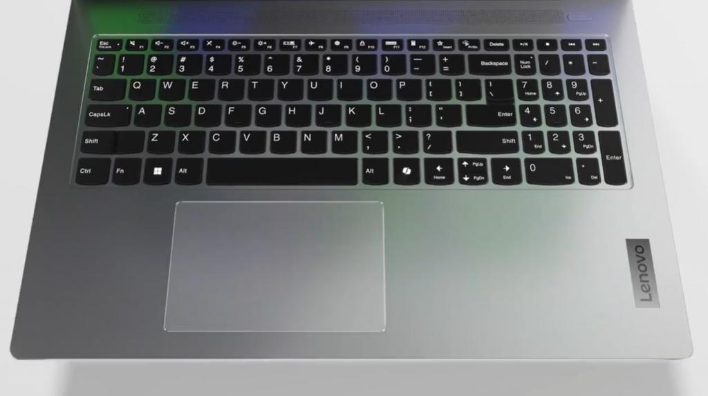 联想小新 15 笔记本亮相：双配色、15.3 英寸屏、数字小键盘