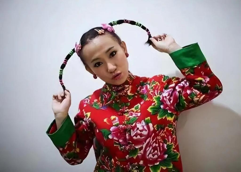 从一夜爆火到“查无此人”,丫蛋到这一步,怨不得他人