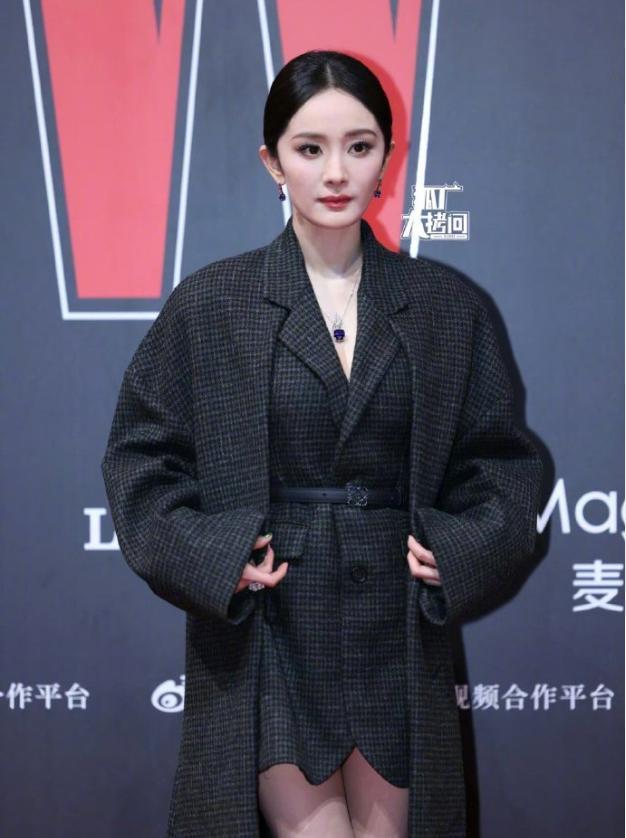 红毯这一夜，杨幂的脸孙俪的眼，撕开女星遮羞布