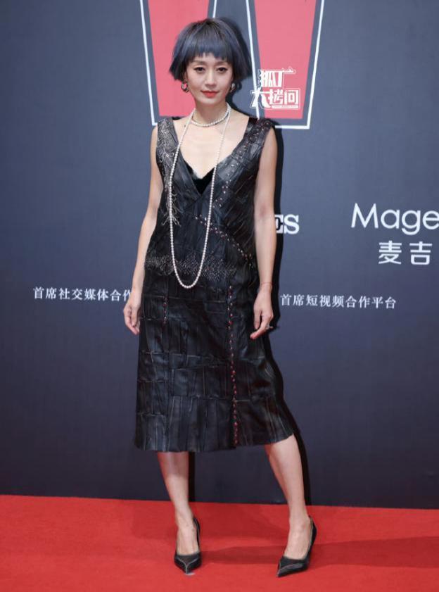 红毯这一夜，杨幂的脸孙俪的眼，撕开女星遮羞布