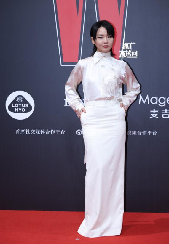 红毯这一夜，杨幂的脸孙俪的眼，撕开女星遮羞布