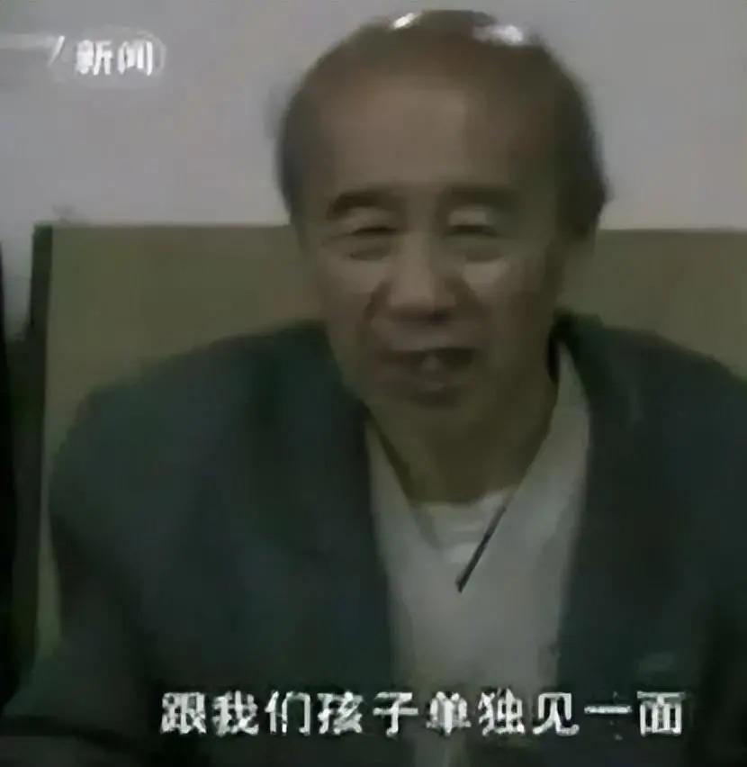 17年前，为追刘德华逼亲爹跳海的杨丽娟，如今过得如何？