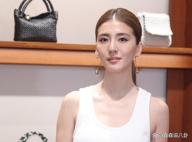 吴千语婚后首亮相，否认奉子成婚，分享嫁入豪门过程