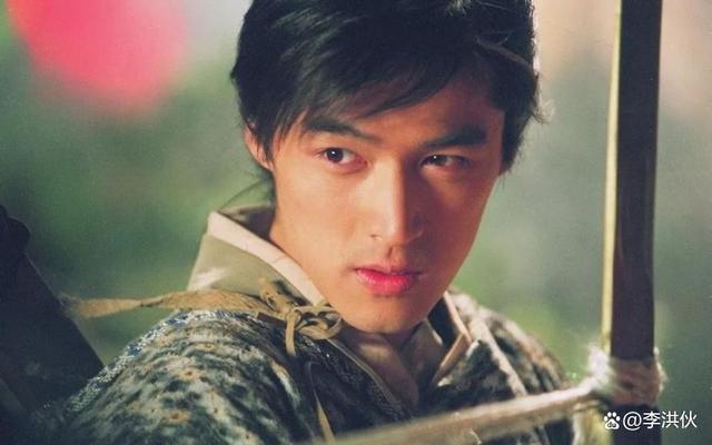 尴尬！胡歌被营销成“国人自己的莱昂纳多”，这是在捧杀老胡