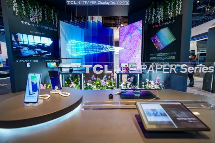 TCL实业携115吋全球最大QD-Mini LED电视登陆CES 2024