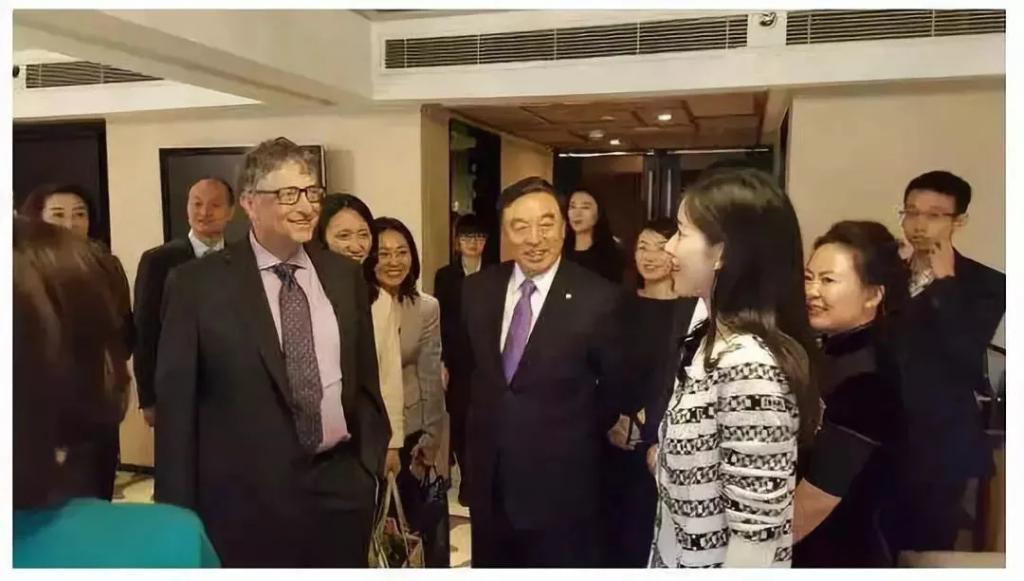 生下二胎，她资产直接冲到600亿？