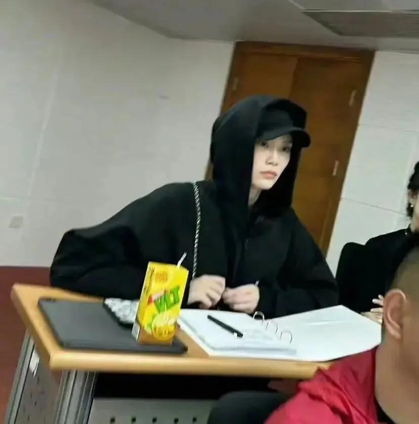 生下二胎，她资产直接冲到600亿？