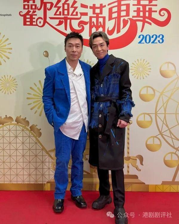 郑秀文与许志安罕见同框合照，演唱会暂缓后半年没露面