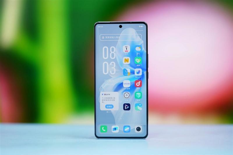 打破人像手机性能边界！vivo S18 Pro评测：不仅拍人好 玩游戏更出色