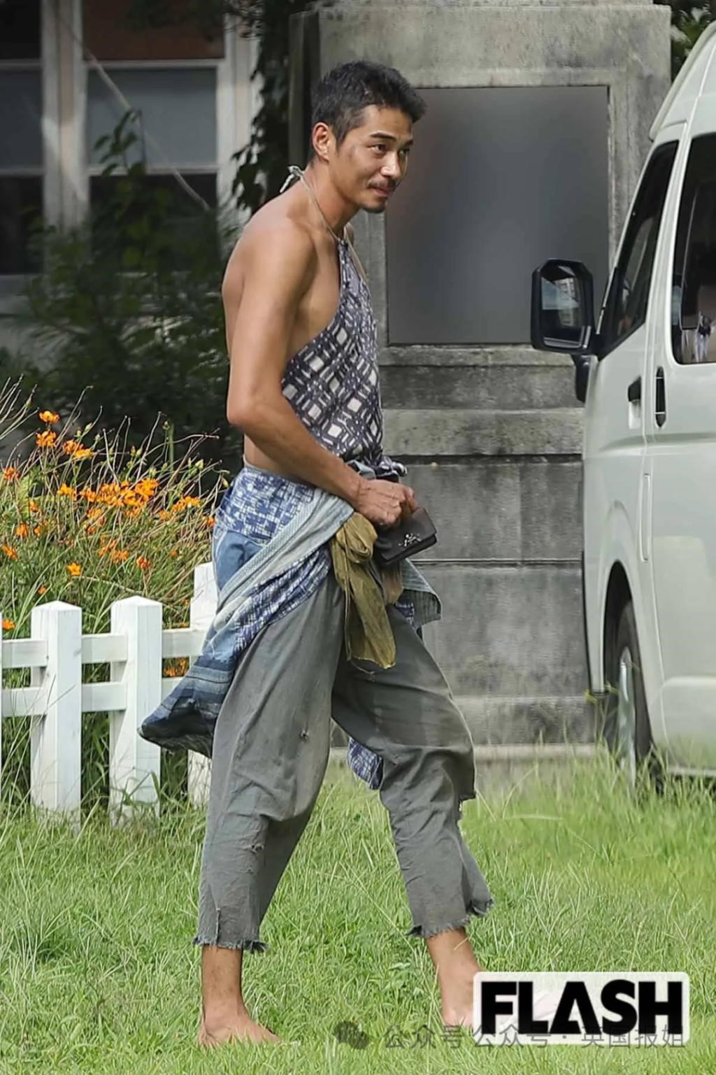 日本顶级渣男被曝和3女星山林同居，深山开“后宫”！