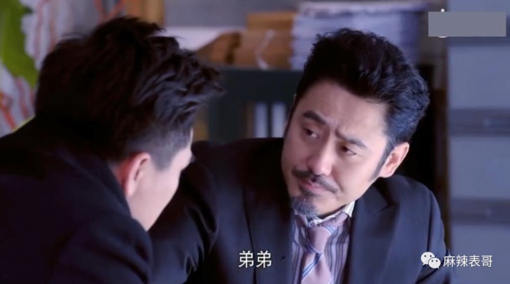 从棋逢对手到如今的男弱女强，这下网友更催他俩分手了…