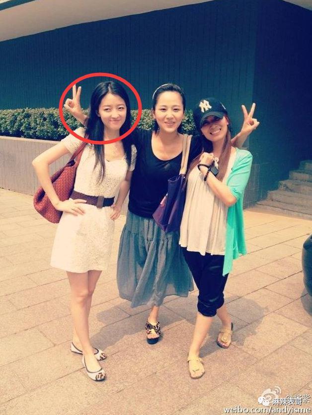 从棋逢对手到如今的男弱女强，这下网友更催他俩分手了…