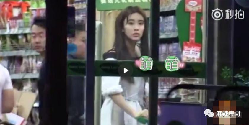 从棋逢对手到如今的男弱女强，这下网友更催他俩分手了…