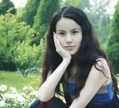 内娱第一beta恋爱了？？网友：他的人夫感太强了