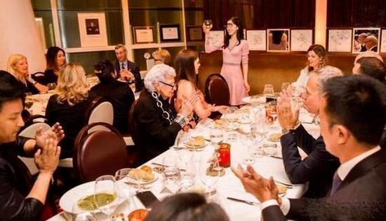 章泽天登上富豪榜！生二胎，做投资，30岁身家600亿