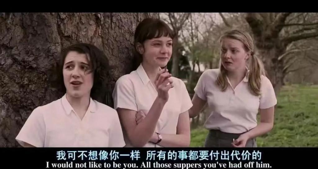 不伦恋后，她成了流浪的疯女人