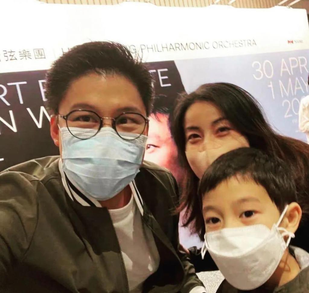 还记得霍启刚的儿子吗？隔代遗传了霍英东的长相？