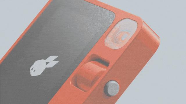 1400元巴掌大小AI硬件,首日卖光1万台,吕骋归来:要干翻所有App