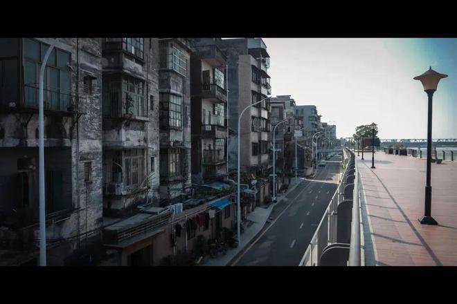 贾玲刚刚官宣！减重100斤！热搜爆了