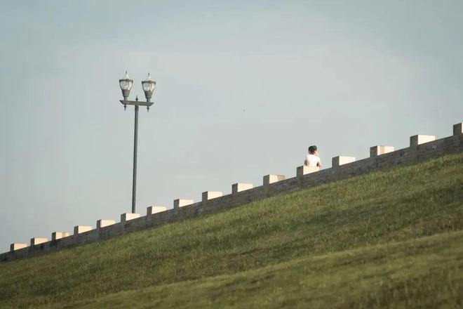 贾玲刚刚官宣！减重100斤！热搜爆了