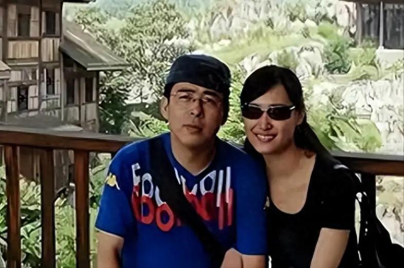 被央视开除，要求中国人向世界道歉，他到底发生了什么？