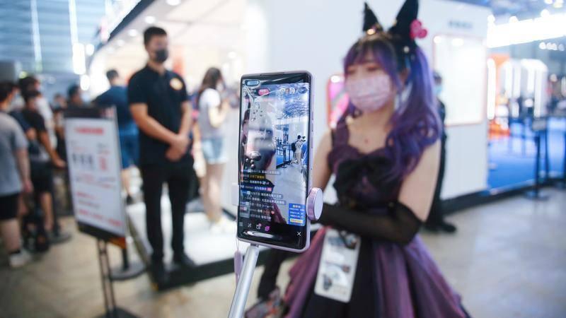 微信终于挤进风口