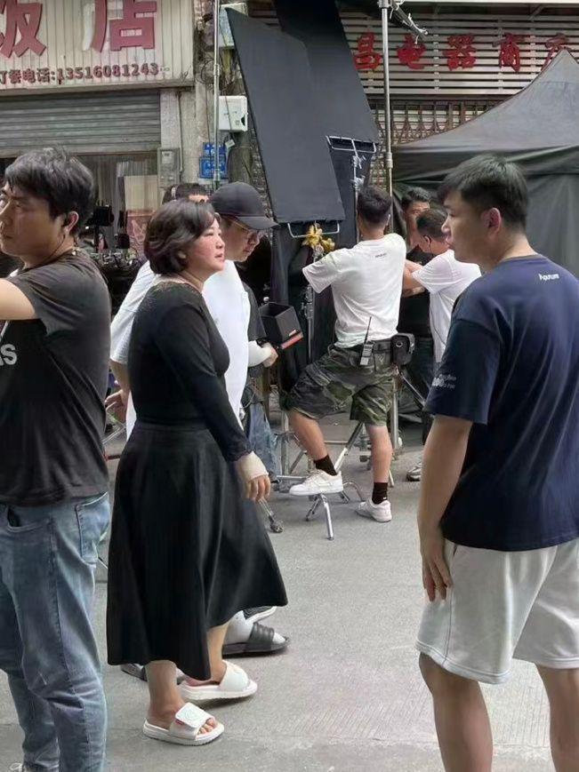 贾玲自曝瘦了100斤！被爆料试过用药减肥