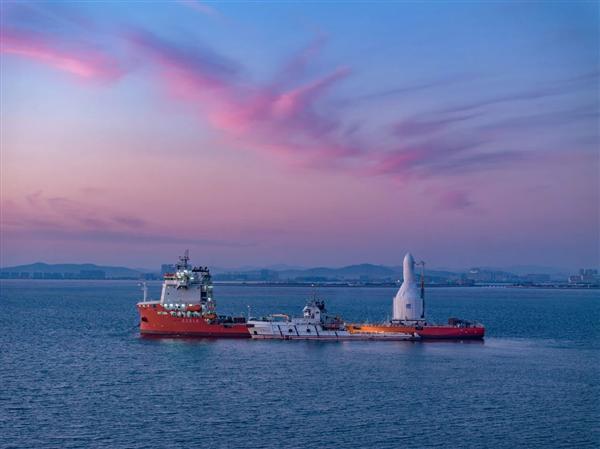 中国造！全球最大固体运载火箭引力一号海上首飞：10大新纪录