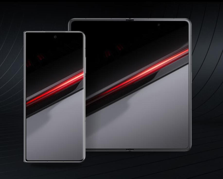 荣耀Magic V2 RSR 保时捷设计机型今日首销，15999元